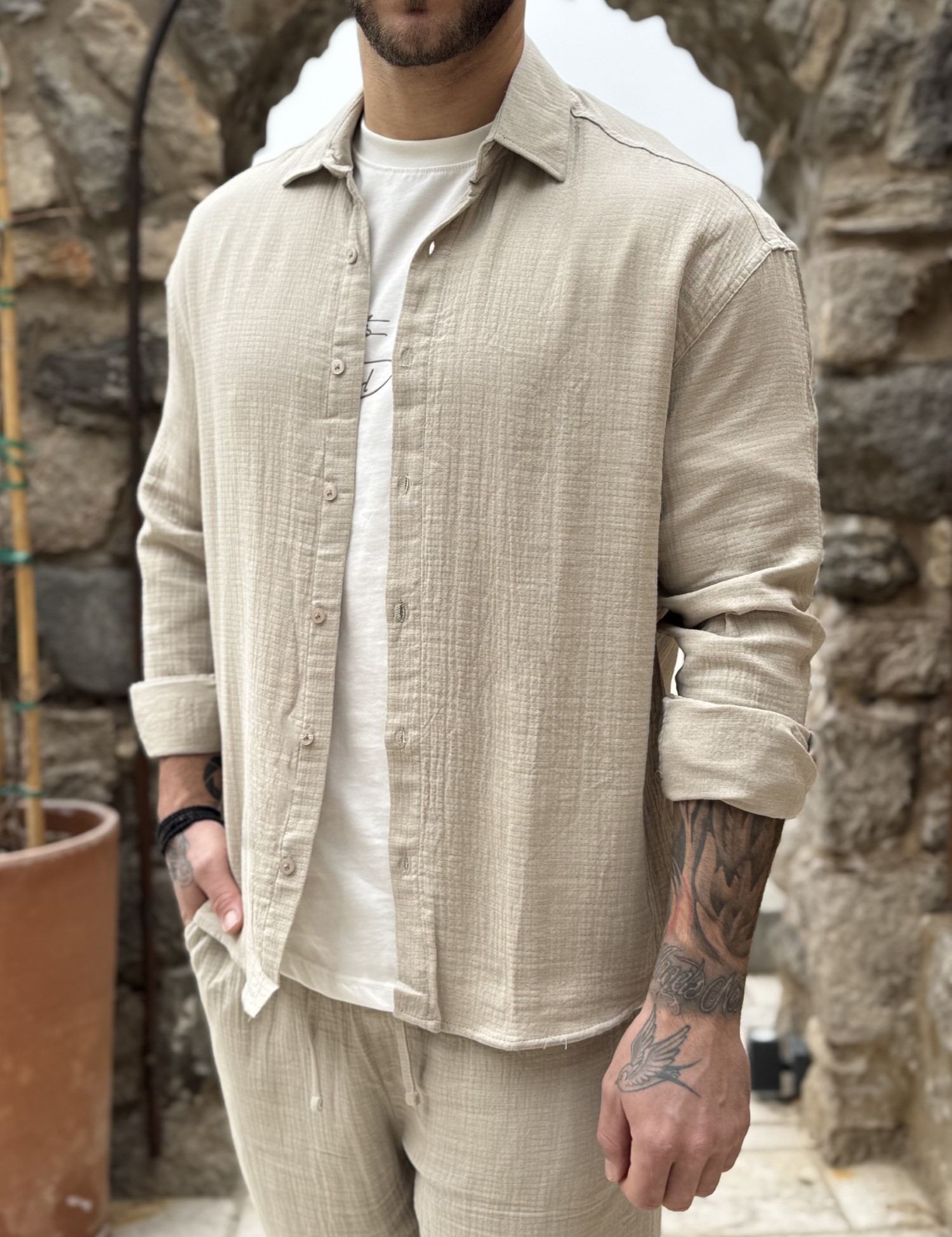 Ανδρικό μπεζ πουκάμισο με γιακά ES516B φωτογραφία